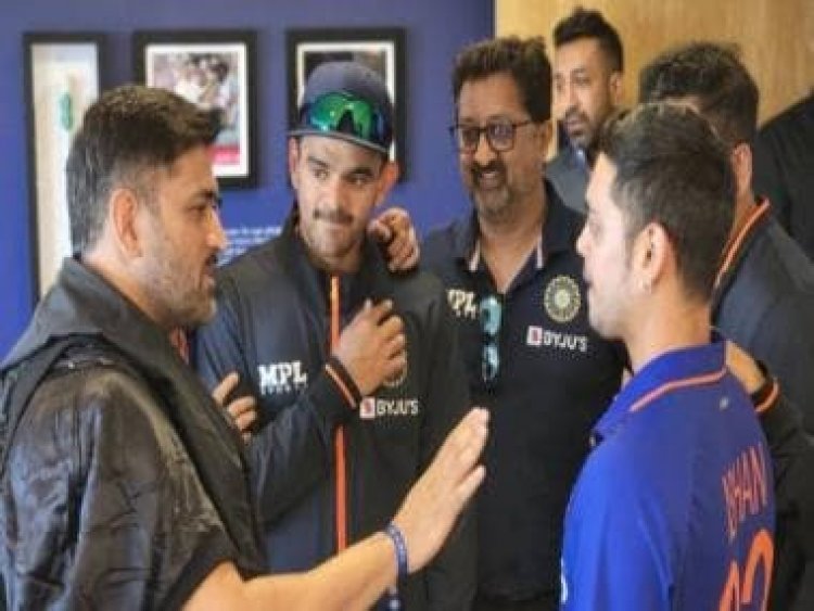 MS Dhoni visits Team India players after series win over England