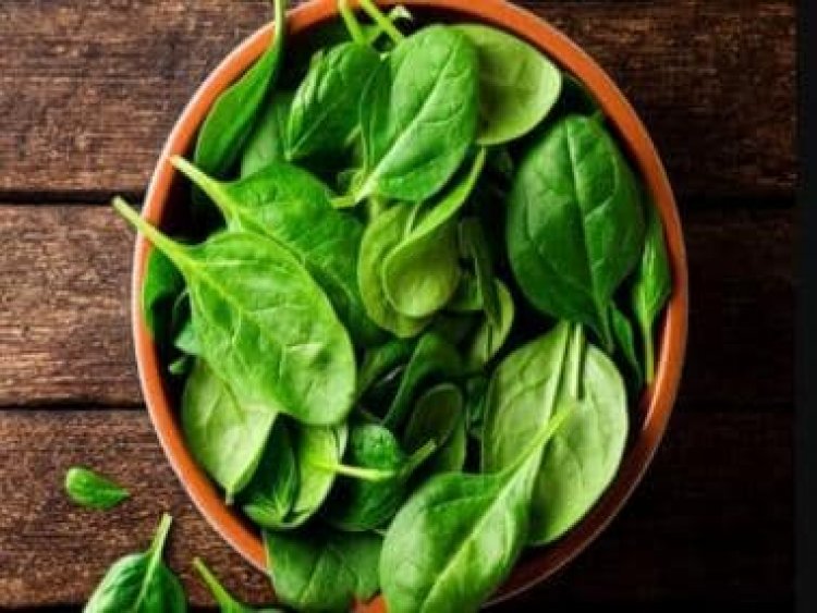 Spinach, onion and more: Here are some kitchen ingredients that can help you get long hair