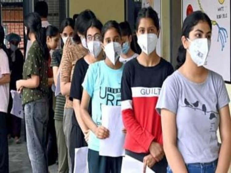 Outrageous, says NCW as aspirants appearing for NEET told to remove bras at exam hall