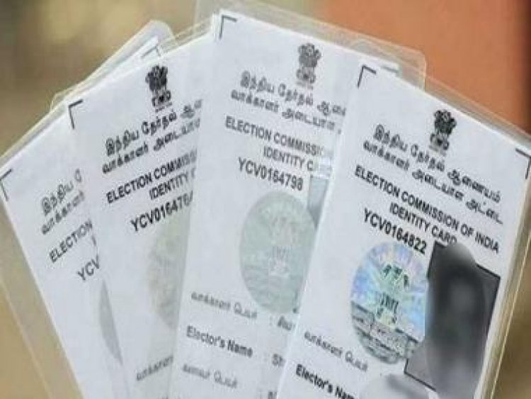 Youngsters above 17 years can now apply for voter card in advance, says poll body