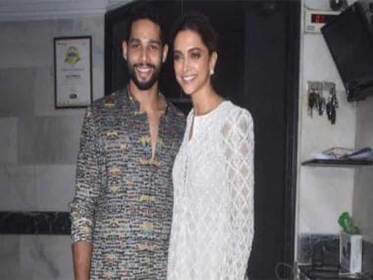 Deepika Padukone has a reunion with her Gehraiyaan co-star Siddhant Chaturvedi at an event