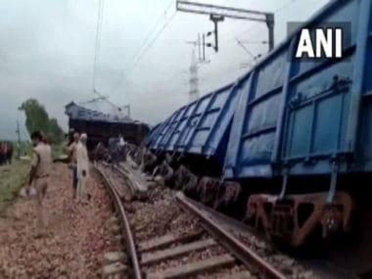 Rail traffic disrupted on Delhi-Rohtak route as goods train derails near Kharawar railway station