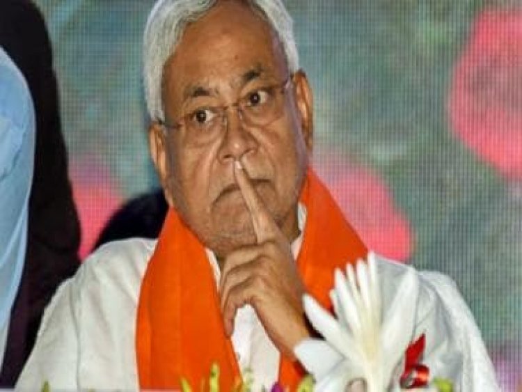 Bihar Political Crisis: Memes flood the internet as Nitish Kumar resigns as Bihar CM