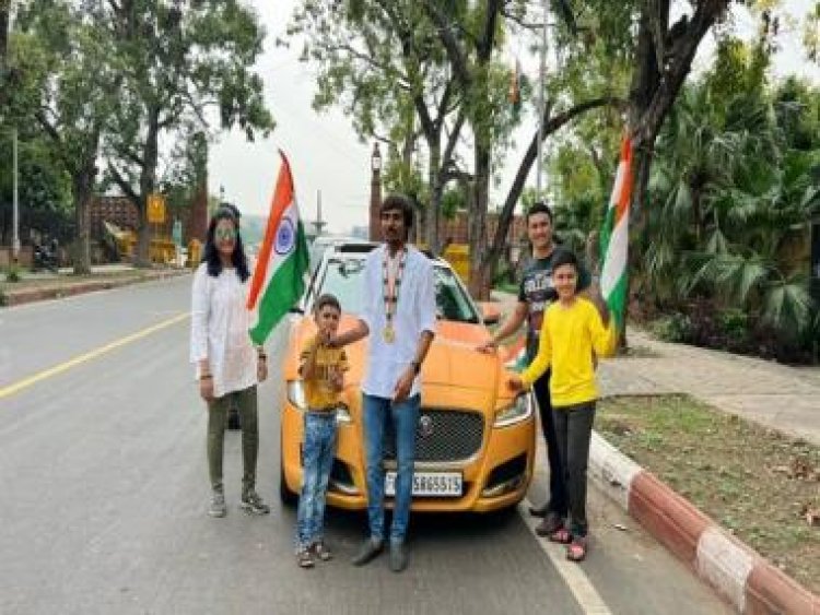 Watch: Youth from Gujarat revamps his car on "Har Ghar Tiranga" theme, spends Rs 2 lakh