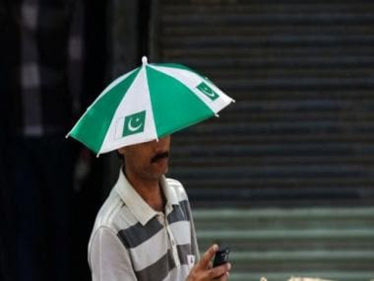 Heavy rains, floods affect internet services in Pakistan