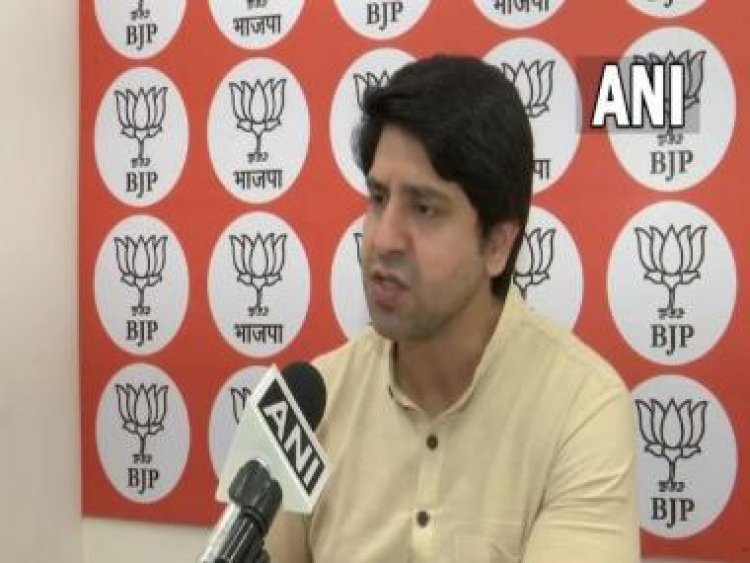 'They were filling pockets of liquor mafia with the money of poor': Shehzad Poonawalla hits out AAP