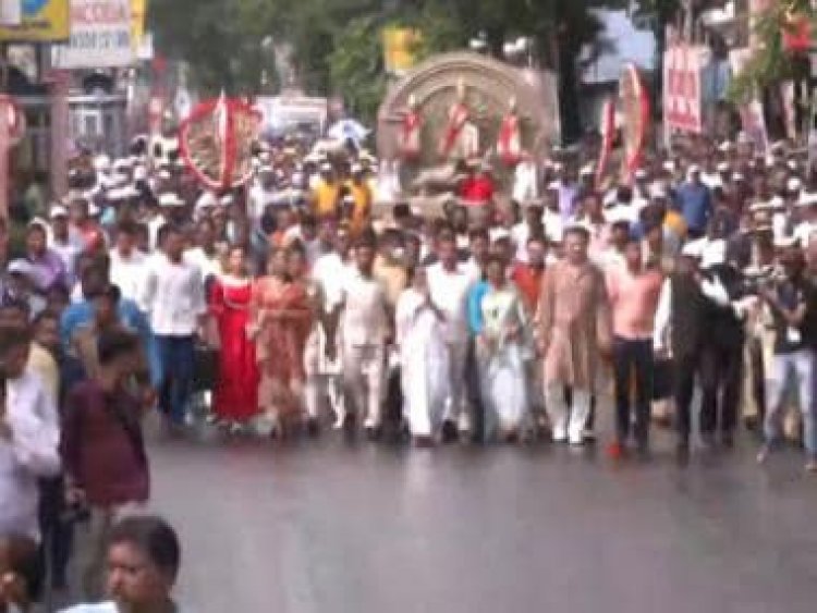 Watch: Mamata takes out rally to celebrate UNESCO tag for Durga Puja