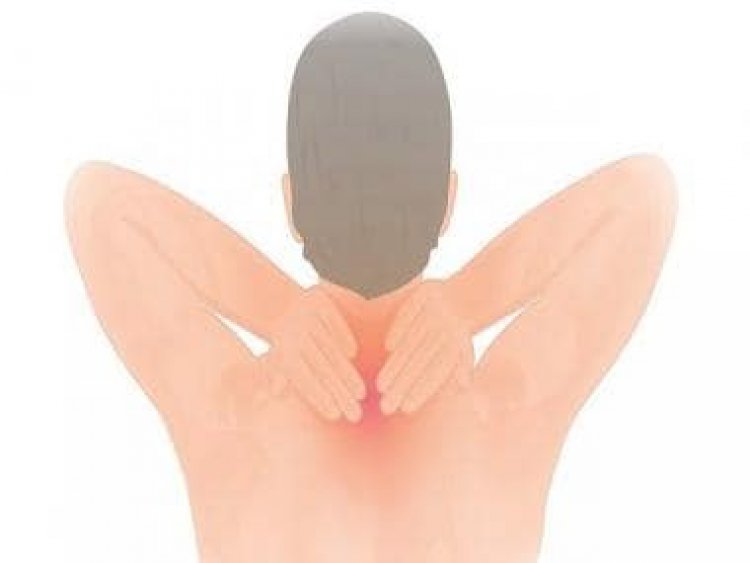Struggling with neck pain? Here are some home remedies for you