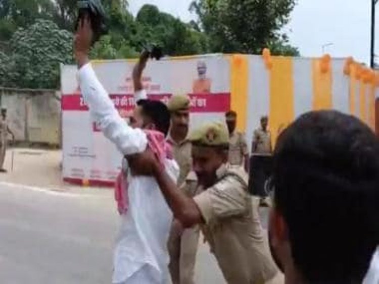 UP: Breach in Yogi Adityanath's security in Jaunpur as 'SP student leader' tries to block convoy