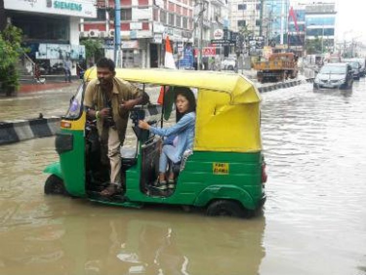 Bengaluru rains: Three villas robbed in flooded area