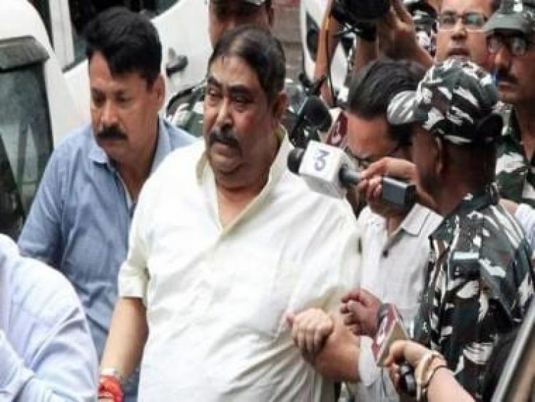 West Bengal: CBI interrogates TMC leader Anubrata Mondal in cattle smuggling case