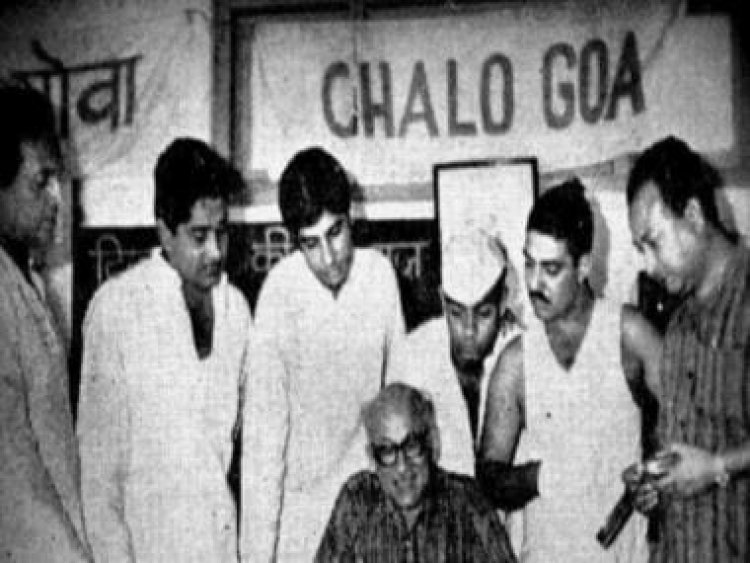 Once upon a cinema: Amitabh Bachchan’s first director