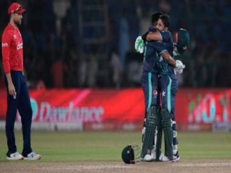 Pakistan vs England, 2nd T20I: Twitterati hail 'record-breaking chase' as hosts level series