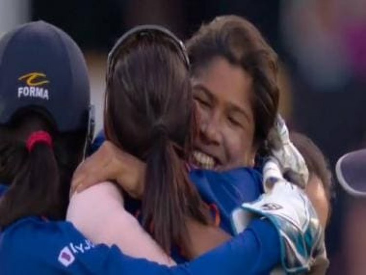 Watch: Wicket in her last over! Jhulan Goswami bids adieu to international cricket in style