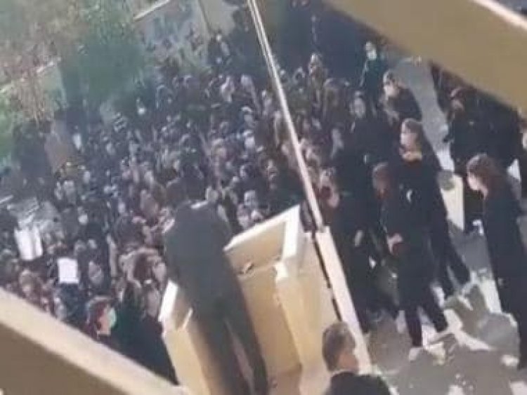 WATCH: Schoolgirls in Iran heckle 'morality police' sent to enforce hijab
