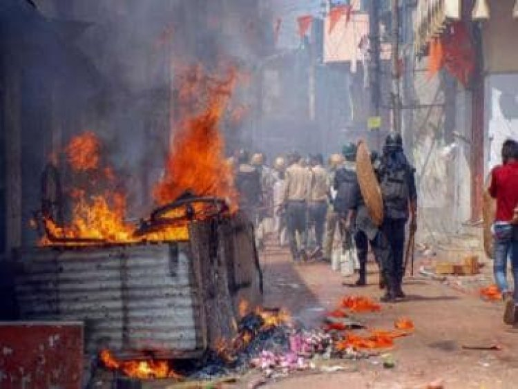 West Bengal: Communal violence erupts in Kolkata, BJP slams Mamata Banerjee