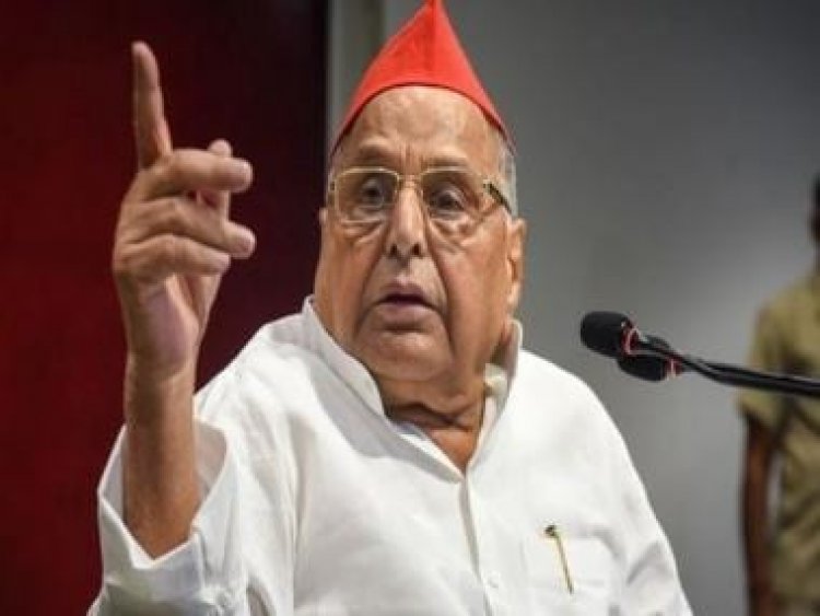 From firing at kar sevaks to defending rapists: The controversies courted by Mulayam Singh Yadav
