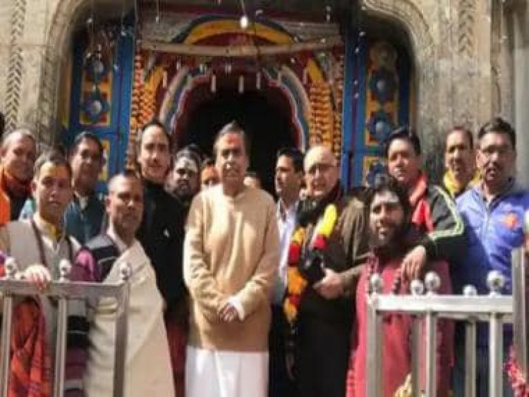 Mukesh Ambani prays at Badrinath, Kedarnath; donates Rs 5 crore