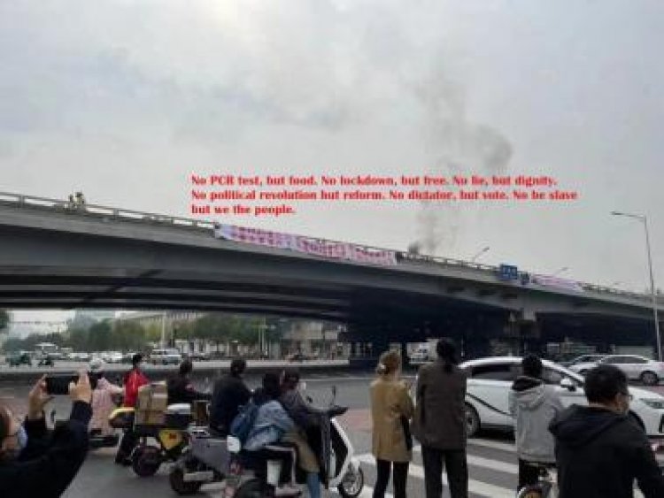 Tiananmen Square 2.0: Man protests with banners, calling on loudspeaker to ‘strike the dictator’ Xi Jinping