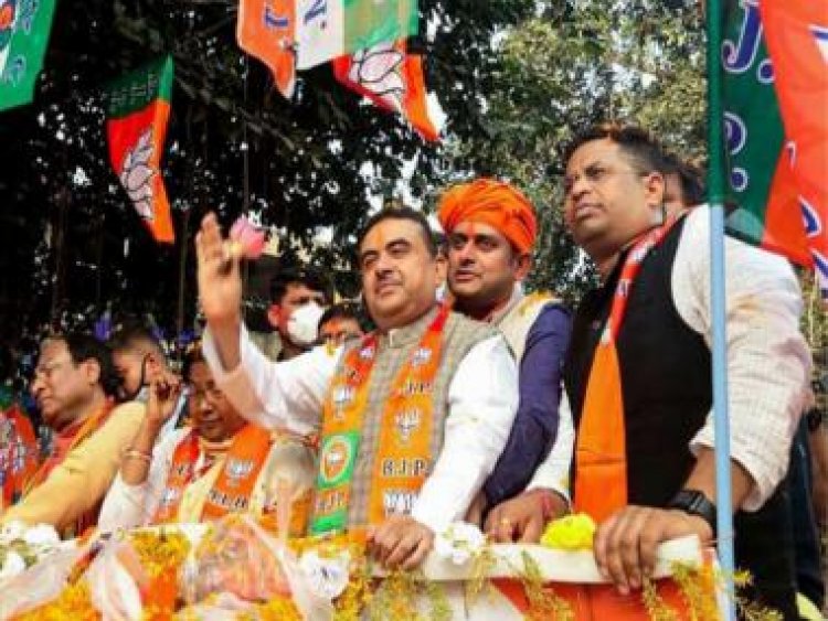 West Bengal: BJP leader wields trishul, warns Mamata Banerjee, Trinamool Congress