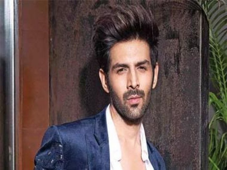 Fans shower love and blessings on Kartik Aaryan on the occasion of Kartik Purnima