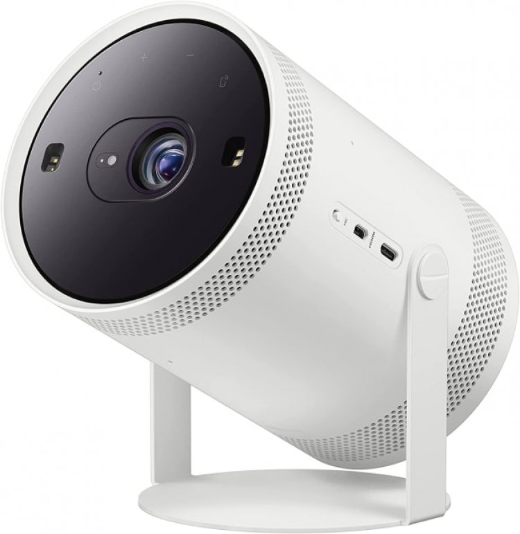 Samsung's Freestyle Projector Is $400 Off For Cyber Monday