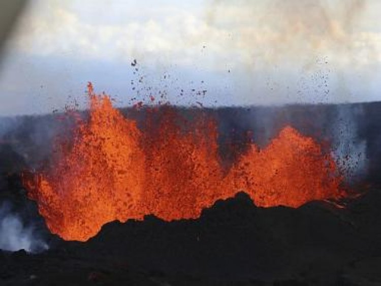 Raining Lava: How Hawaii's Mauna Loa volcano eruption is different from the others