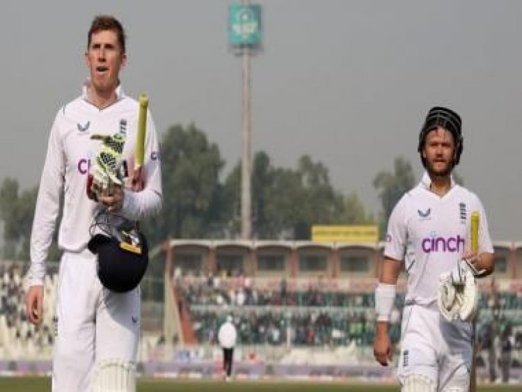 PAK vs ENG 1st Test: England produce world record 506/4 on Day 1, Twitter slams Pakistan bowlers for poor show