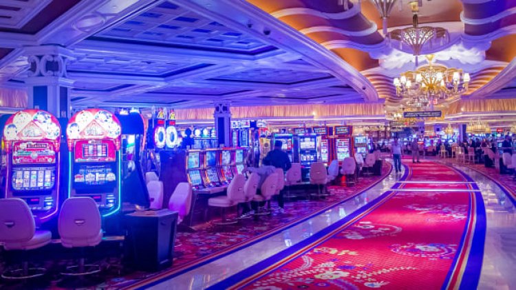 Las Vegas Strip Leader Sells Key Casino