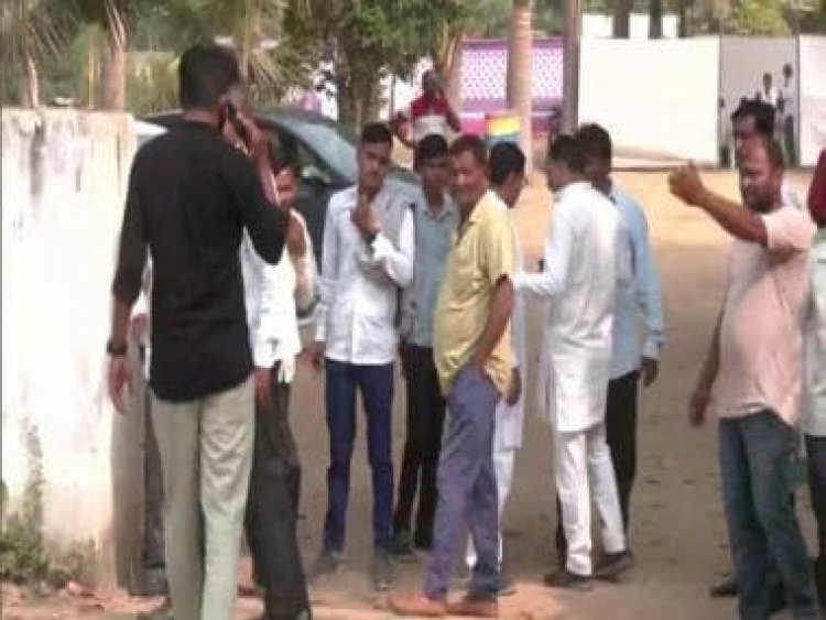 Gujarat Election 2022 LIVE: Clash between BJP, Congress workers at polling booth in Anand, situation under control