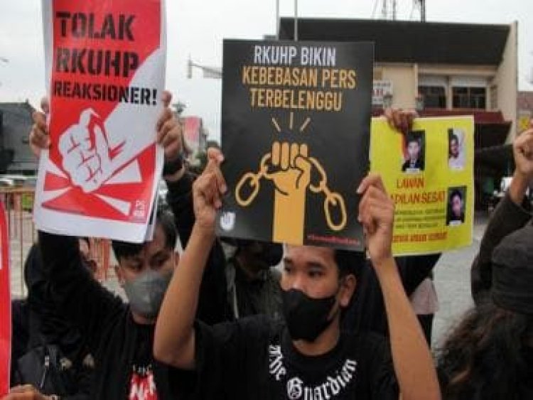 Indonesia criminalises adultery: Which other nations have outlawed extramarital affairs?