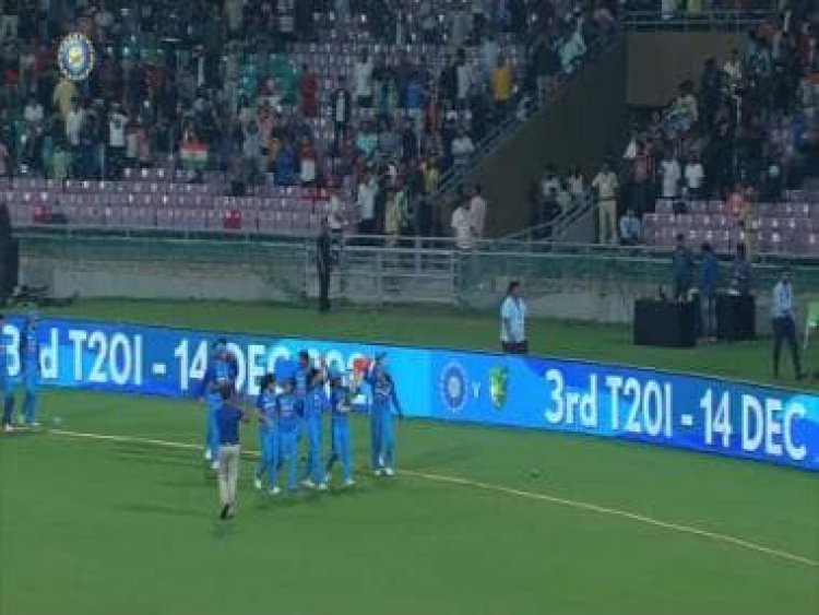India vs Australia: Smriti Mandhana and teammates honour 47K-strong crowd with a victory lap, Watch Video