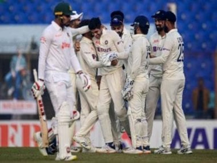 India vs Bangladesh LIVE cricket score 1st Test, Day 2: BAN lose eight vs IND, Kuldeep scalps four