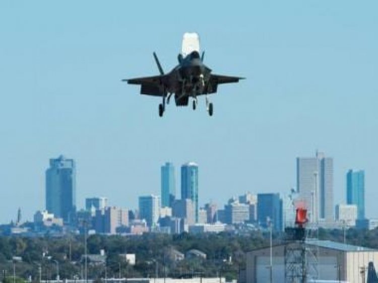 WATCH: F-35B fighter pilot ejects ‘successfully’ as aircraft crashes near Fort Worth in Texas
