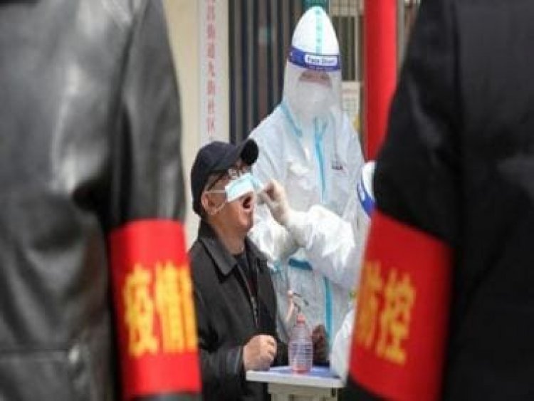Amid Covid spike Chinese cities distribute free fever drugs