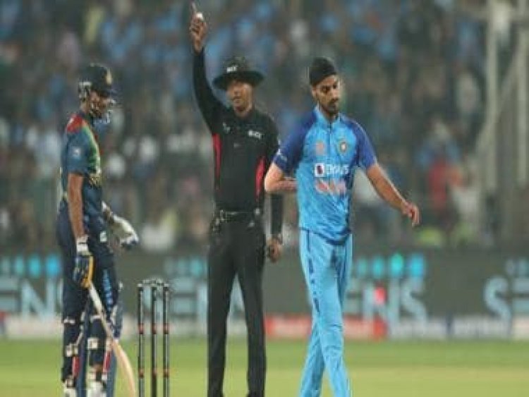 India vs Sri Lanka: Arshdeep Singh registers unwanted records with five no-balls in 2nd T20I