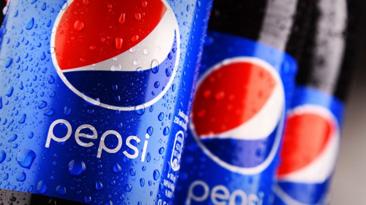 Pepsi Tries to Copy Popular Coca-Cola Soda (But Make it Better)