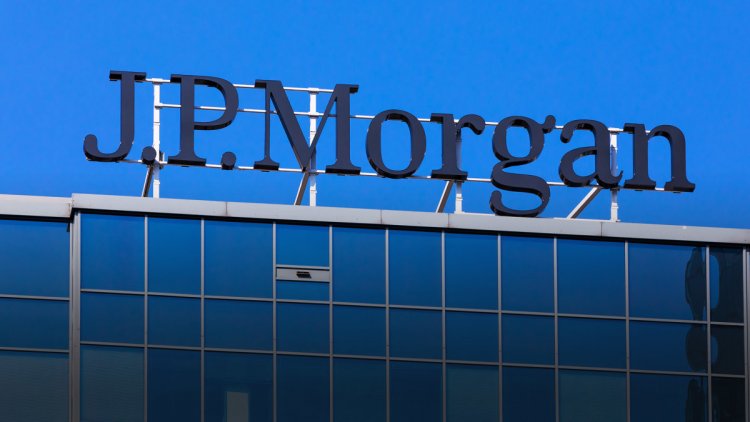 JP Morgan Tops Q4 Earnings Forecast, Say US Economy 'Remain Strong'