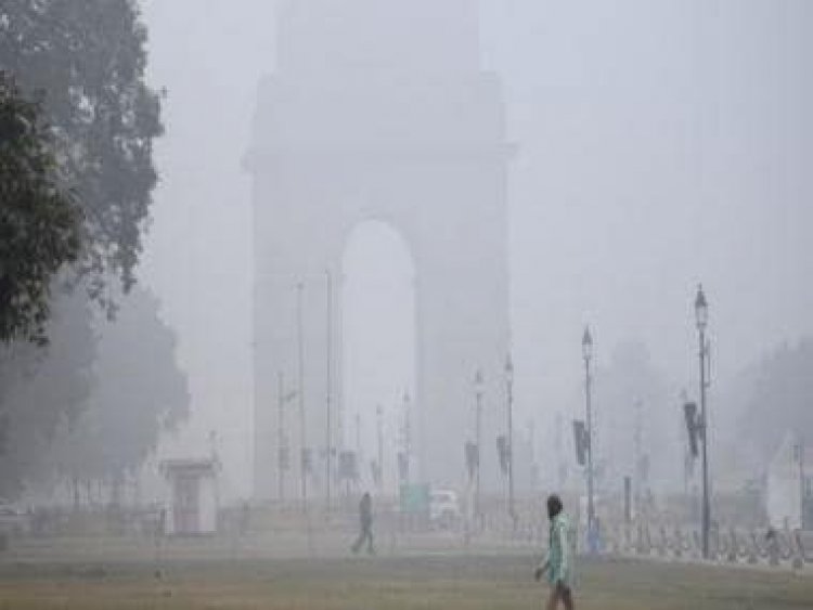Cold wave conditions continues in Delhi as mercury dips in North India