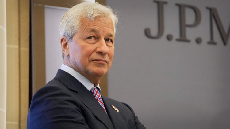 JPM CEO Jamie Dimon After Awkward CNBC Interview: 'Drop The Subject'