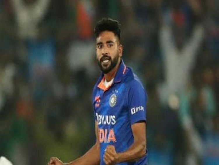 'He looks like a complete seam bowler': Sanjay Manjrekar hails Mohammed Siraj after heroics against New Zealand