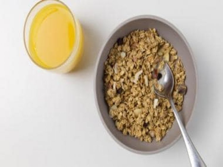 Here are five health benefits of oatmeal water that you should know