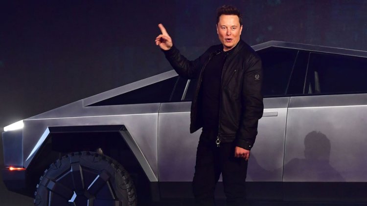 Elon Musk Offers Another Brazen Prediction After Photo of Cybertruck Goes Viral