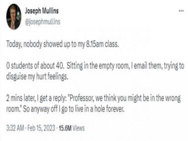 Professor waits for students in wrong room, hilarious blunder leaves internet in splits