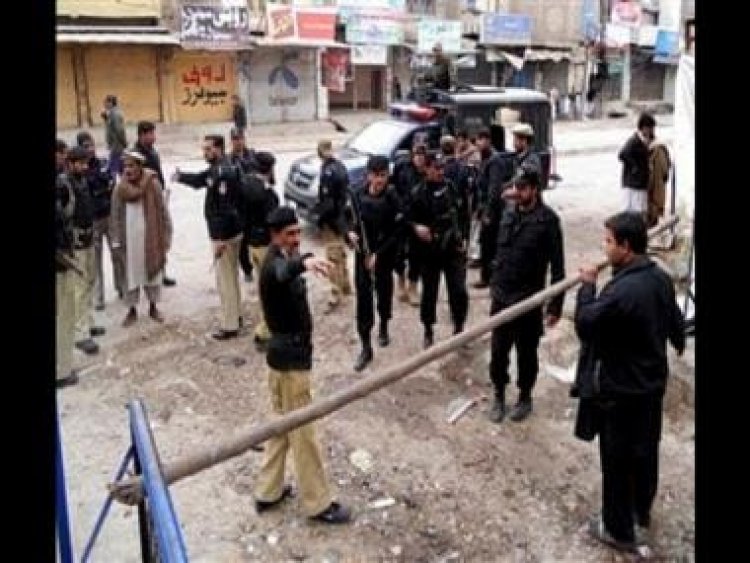 Pakistan Taliban warn of more attacks against police after compound raid
