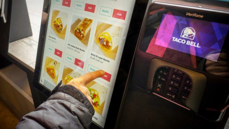 Taco Bell Menu Bringing Back Social-Media Fan Favorite