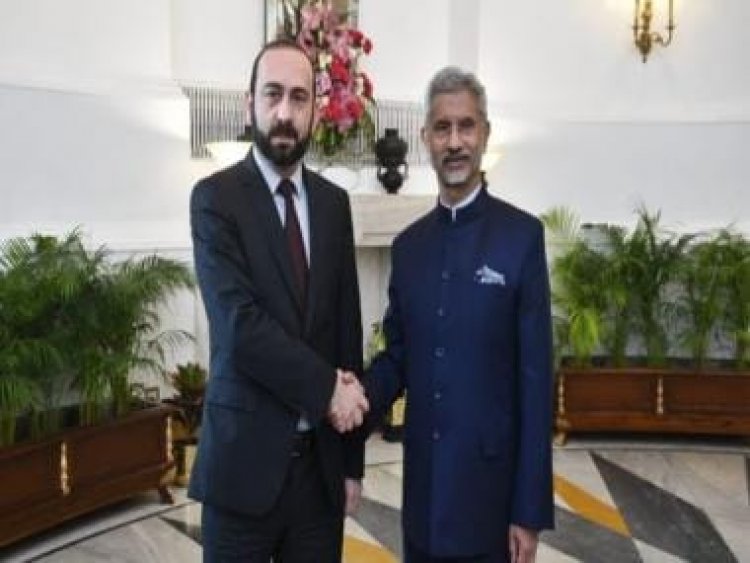 Jaishankar holds bilateral meetings with Foreign Ministers of Sri Lanka, Armenia