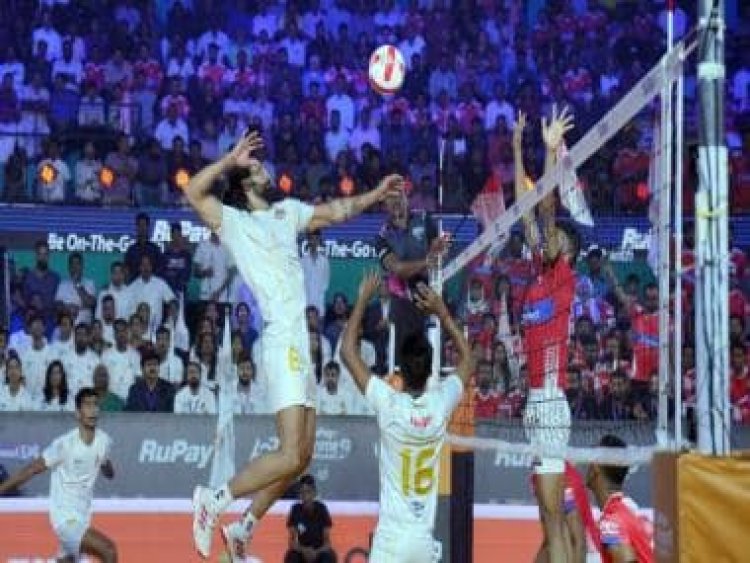 PVL 2023: Ahmedabad Defenders knock out Calicut Heroes to book final berth