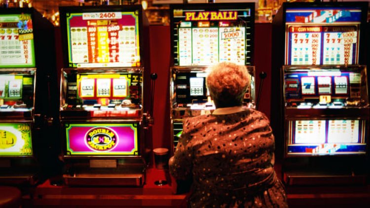 Las Vegas, Casinos, Gamblers May Get a Surprise IRS Jackpot