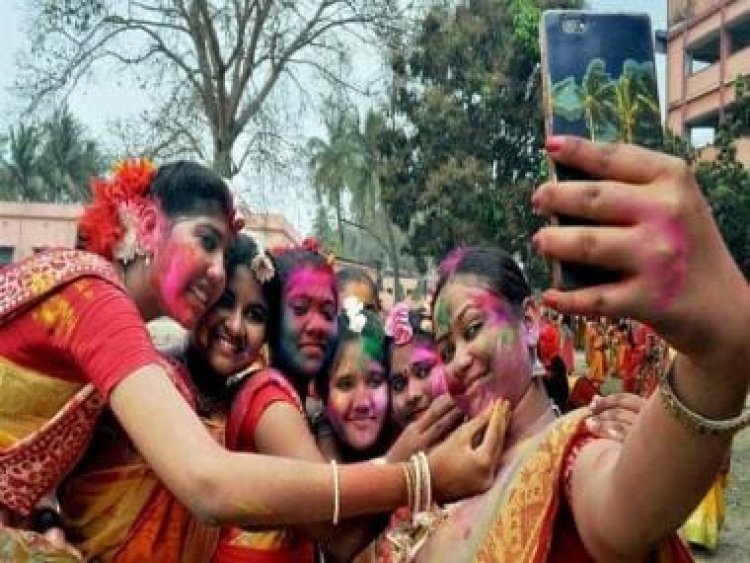 Holi 2023: Tips to protect your smartphones &amp; other gadgets while playing with colours